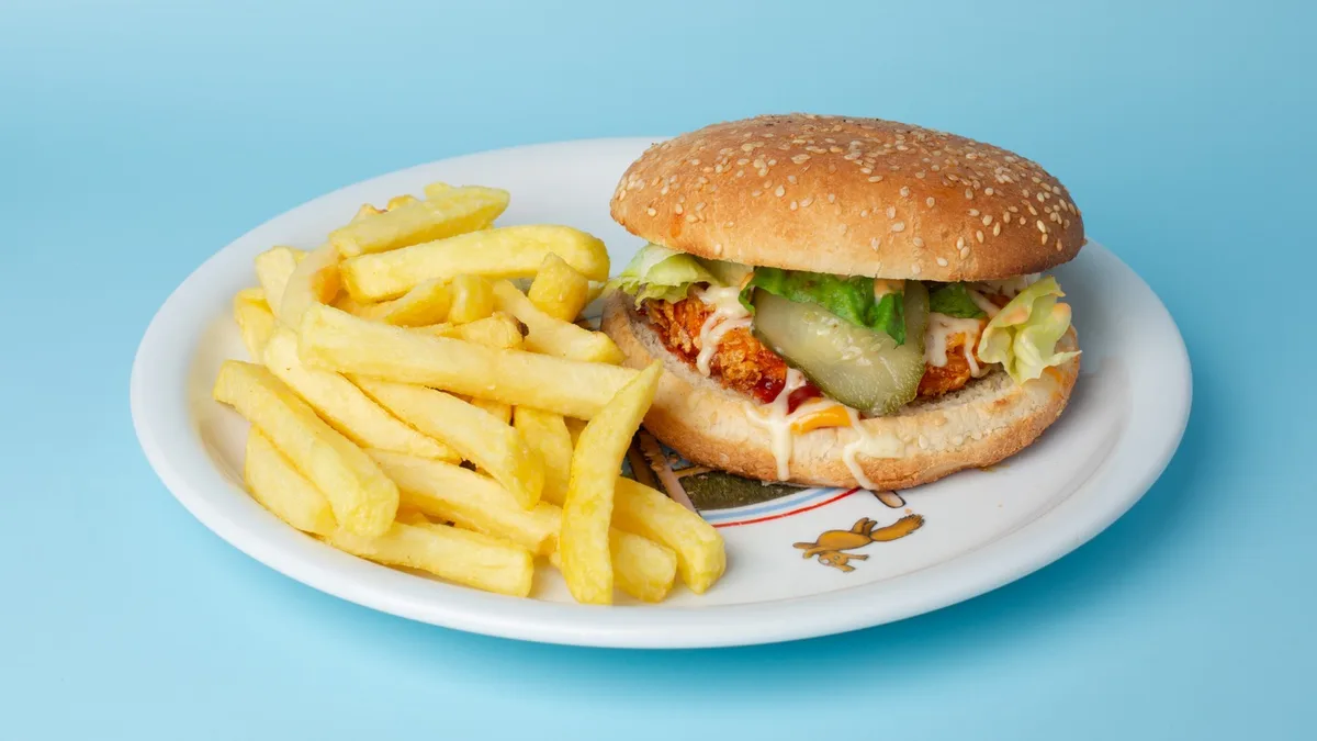 B7. Chicken Cheeseburger