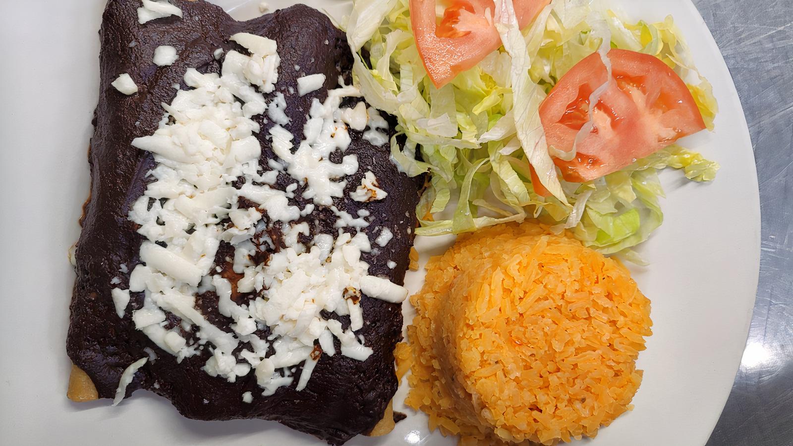 Enchiladas Poblanas (Mole)