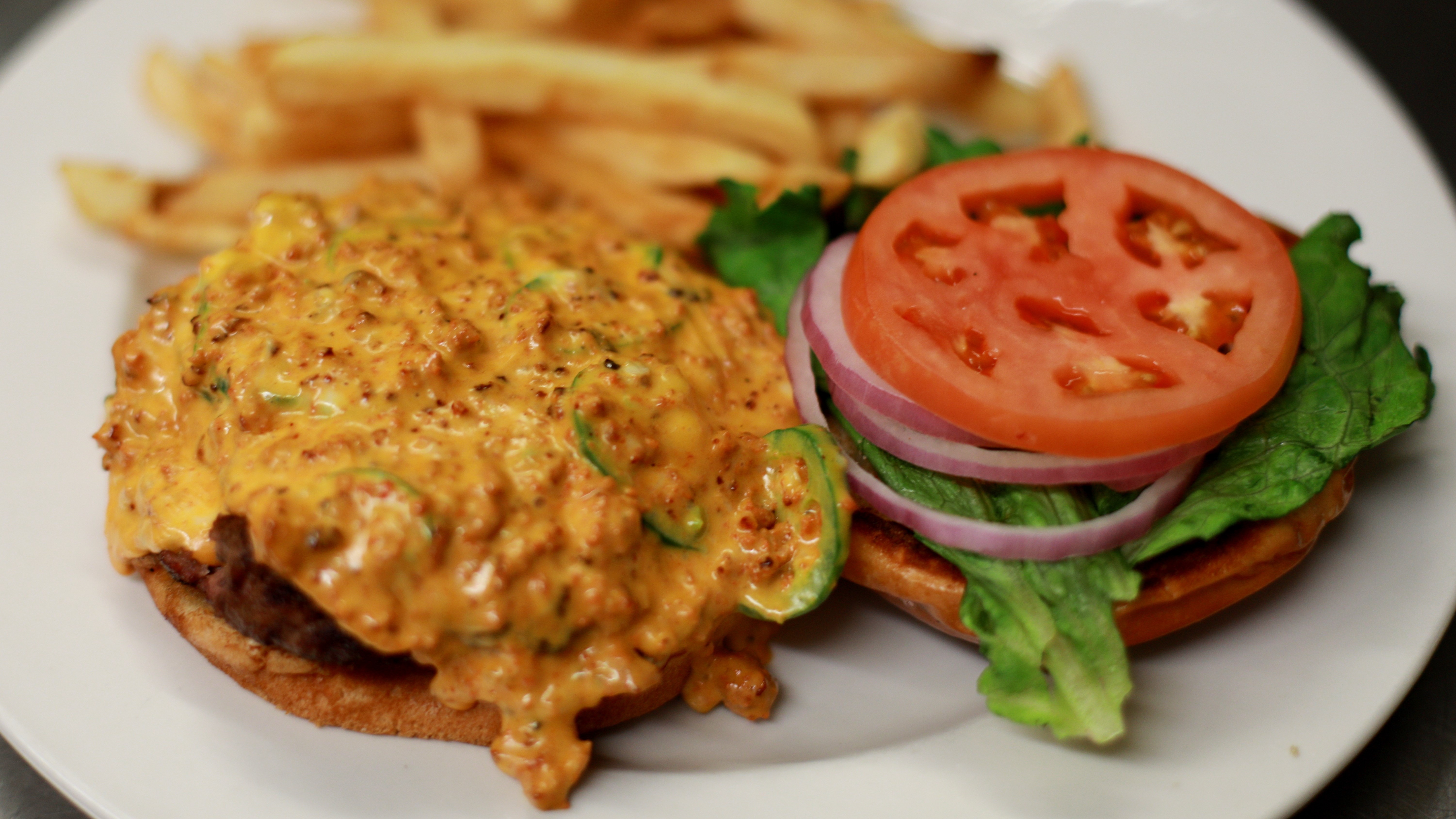 Mezcalero CheeseBurger