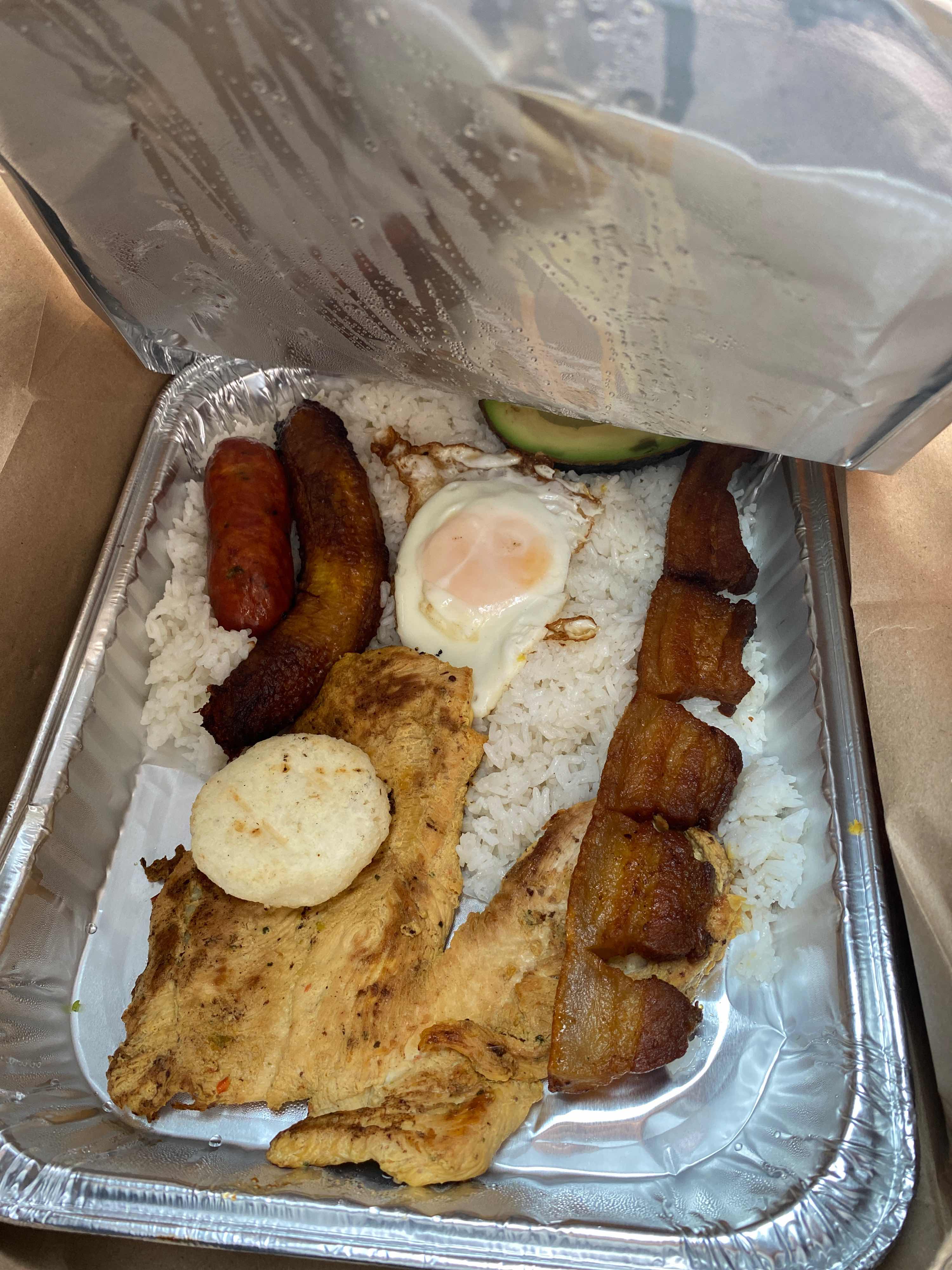 Bandeja Mi Colombia