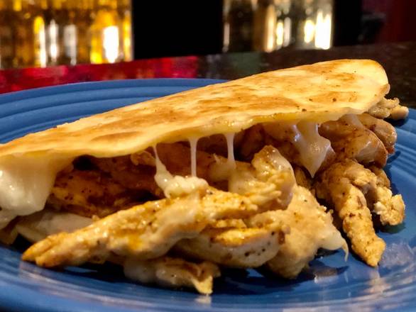 Quesadilla de Grilled Chicken App.