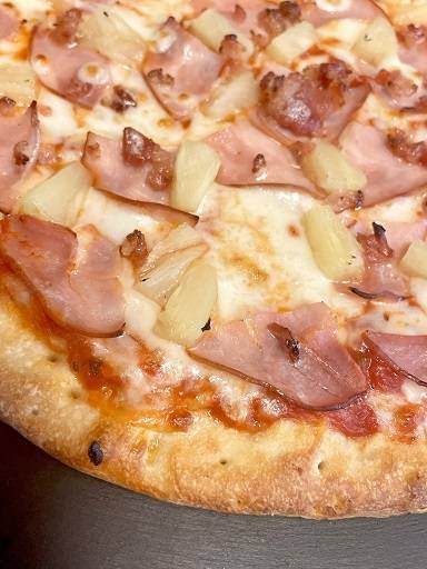 10" Mini Hawaiian Deluxe Pizza