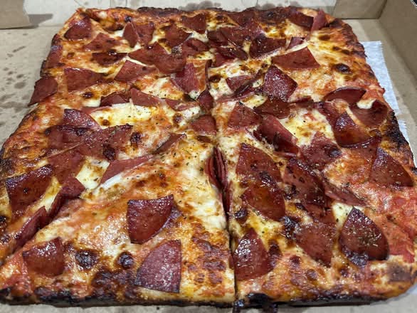 Whole Pepperoni Pizza