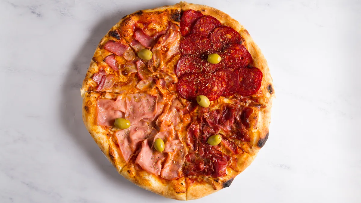 Quattro stagioni pizza