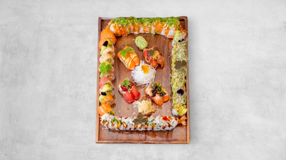 Deluxe Maki and nigiri menu (48 stk)