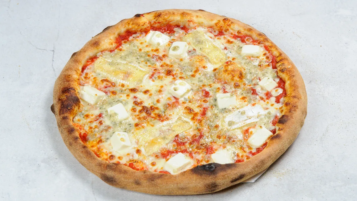 Pizza serowa