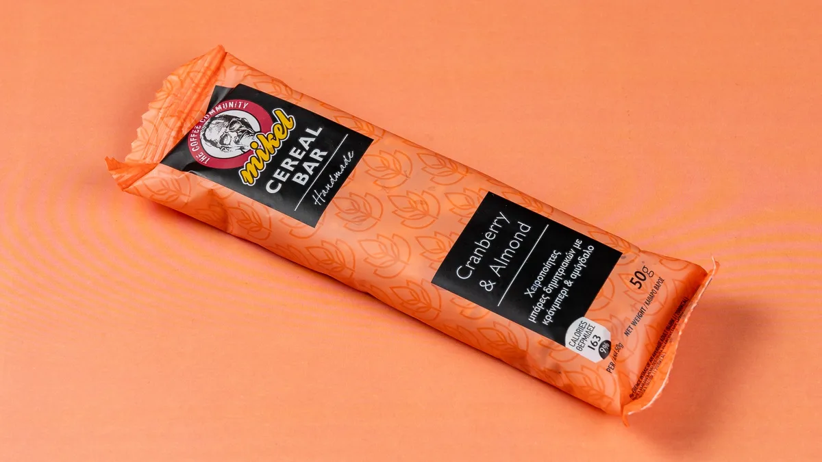 Cereal Bar Cranberry και Almond