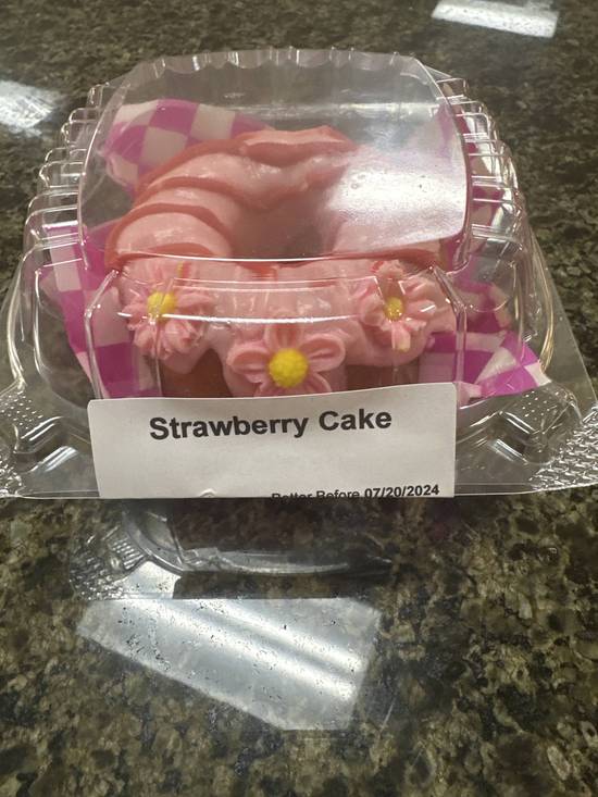 Strawberry cake