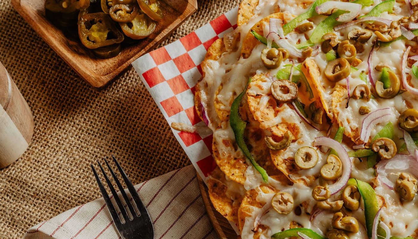 Grand Nachos Fauxmage / Large Vegan Nachos