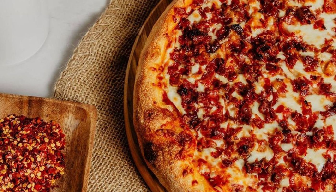 Grande Pepperoni Bacon / Large Pepperoni Bacon