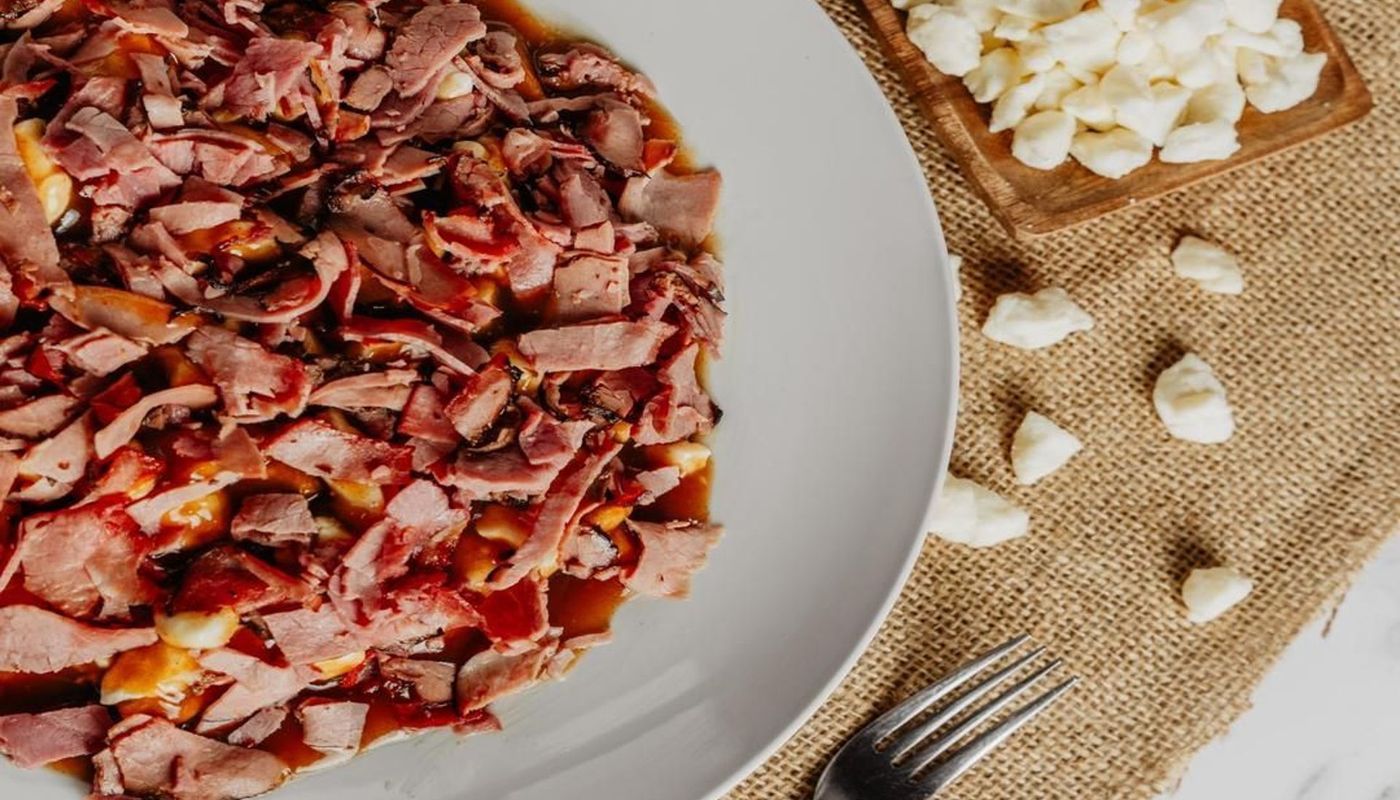 Grande Poutine Viande Fumée / Large Smoked Meat Poutine