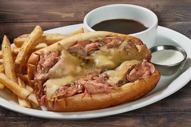 PRIME RIB FRENCH DIP*