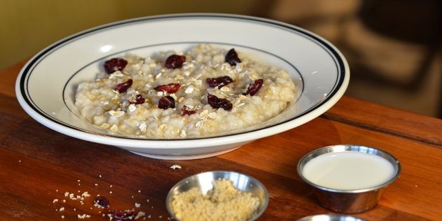 Brown Sugar and Cranberry Oatmeal