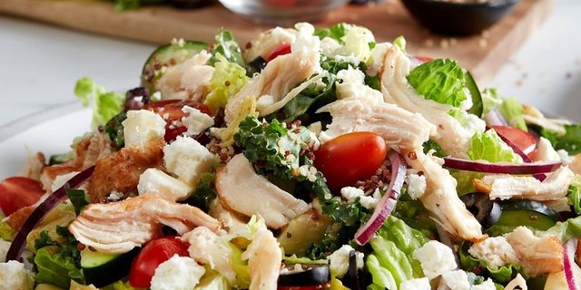 Chicken and Quinoa Mediterranean Salad