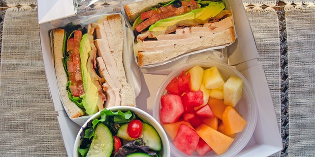 Gluten Free Turkey and Avocado BLT Lunch Box