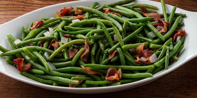 Green Beans w/ Bacon and Onions