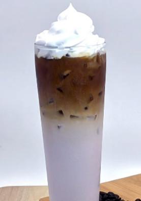 Iced Wildberry Latte