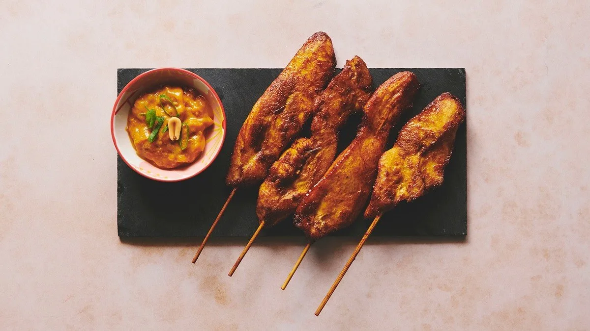 Satay (4 stk) ๕