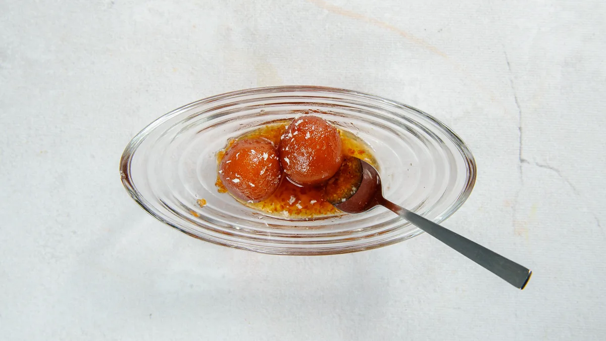 Gulab jamun
