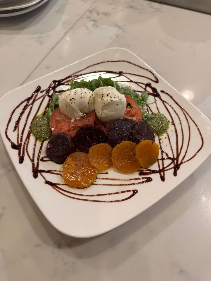 Burrata/Beet