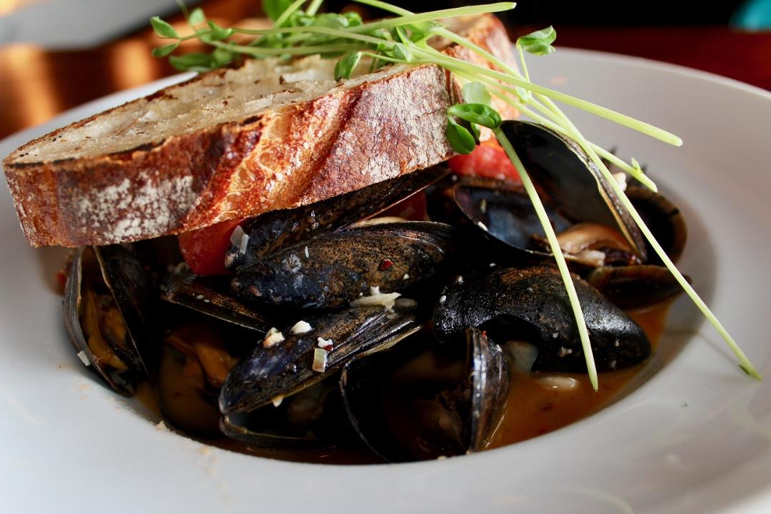 Fra-Diavolo Mussels