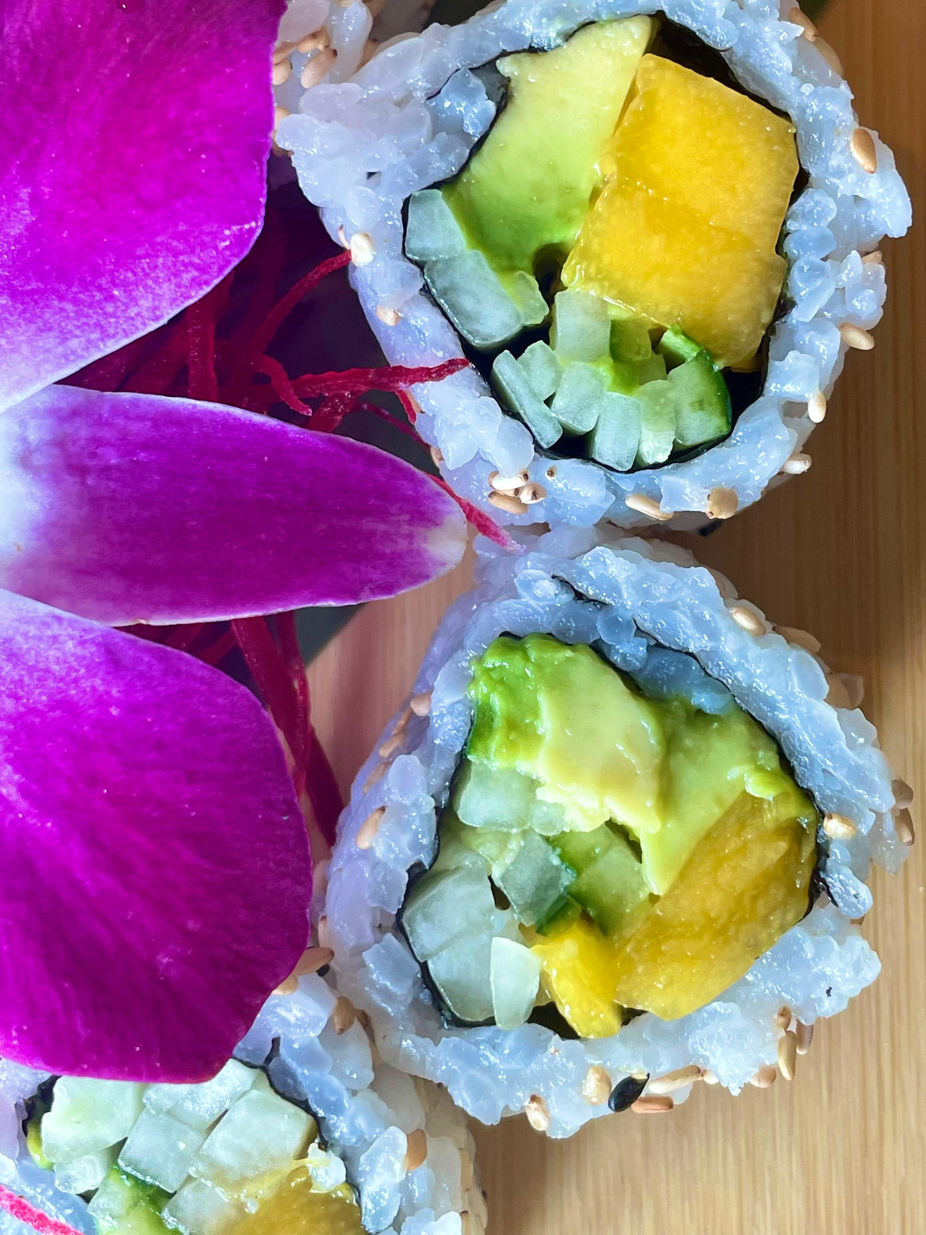 MCA Maki (8pcs)