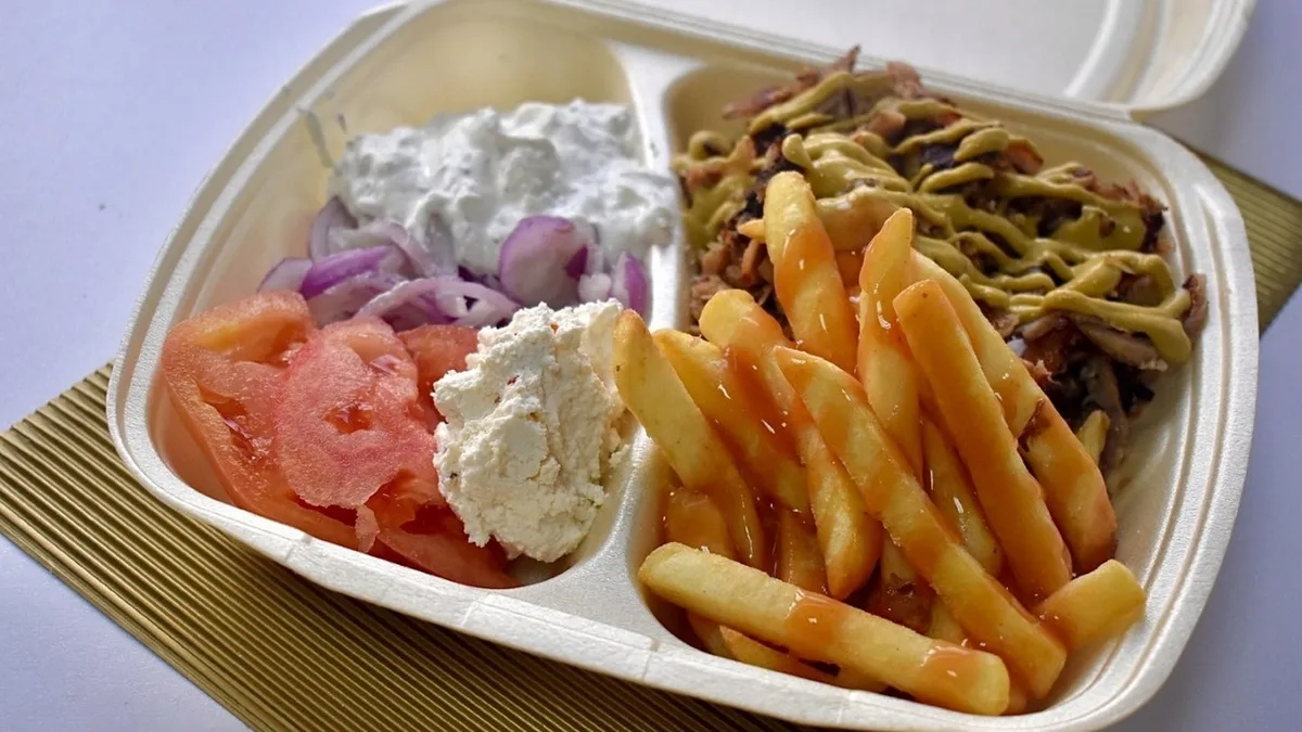 Gyros porcija pileći