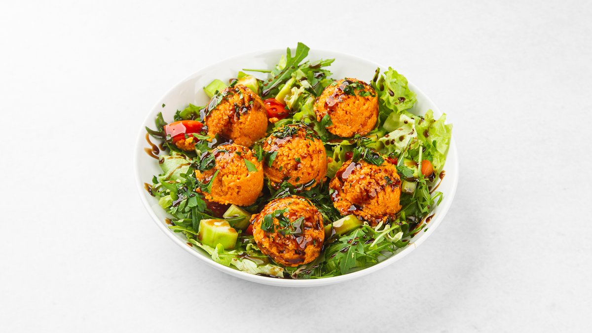 Falafel salata