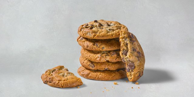 Large House-Baked Chocolate Chip Sea Salt Cookies