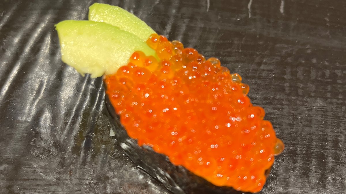 Lohen mäti nigiri x2