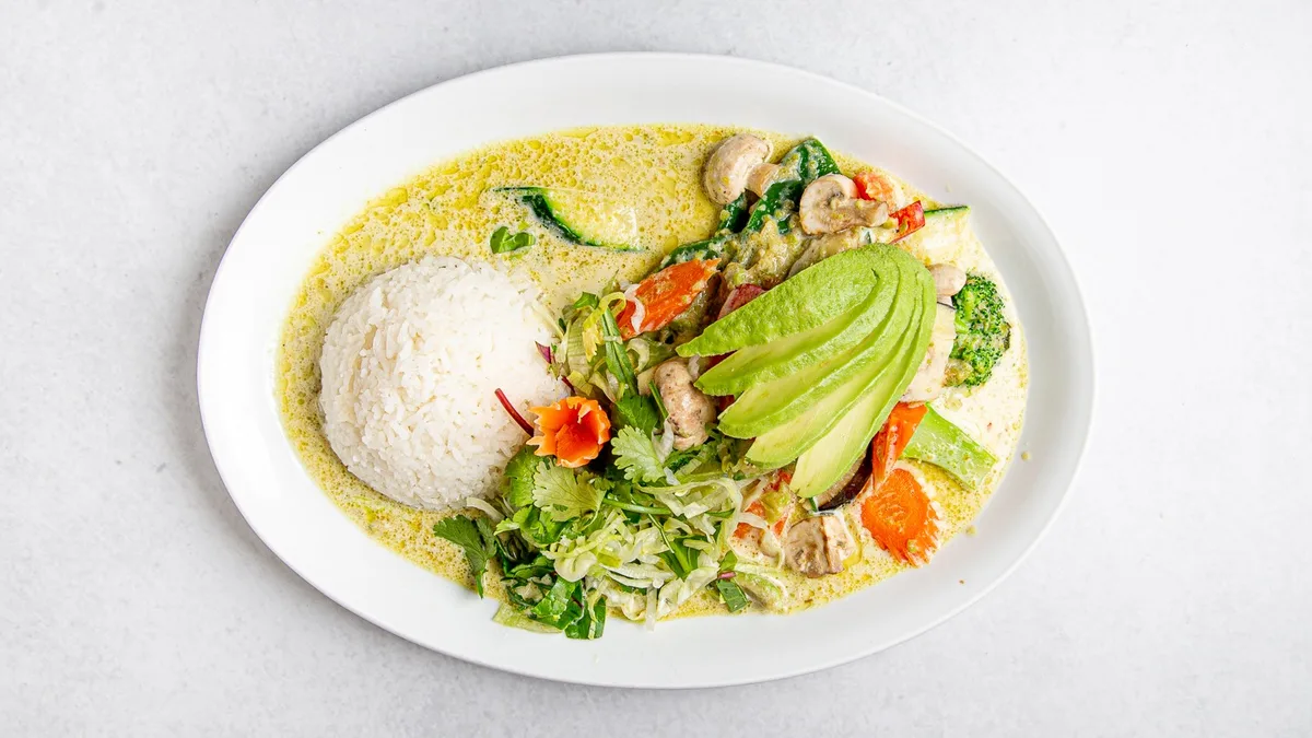 20 Avocado Green Curry