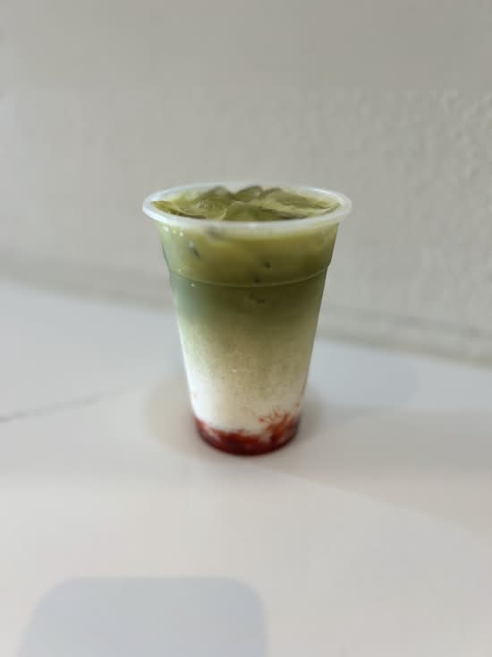 Strawberry Matcha Latte (16oz, Oat Milk)