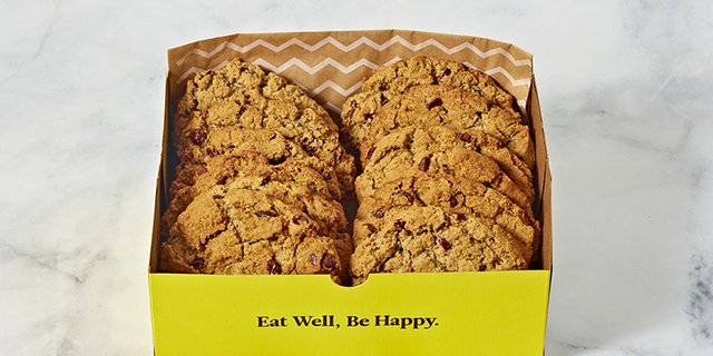 Dozen Oatmeal Cranberry Cookie Box