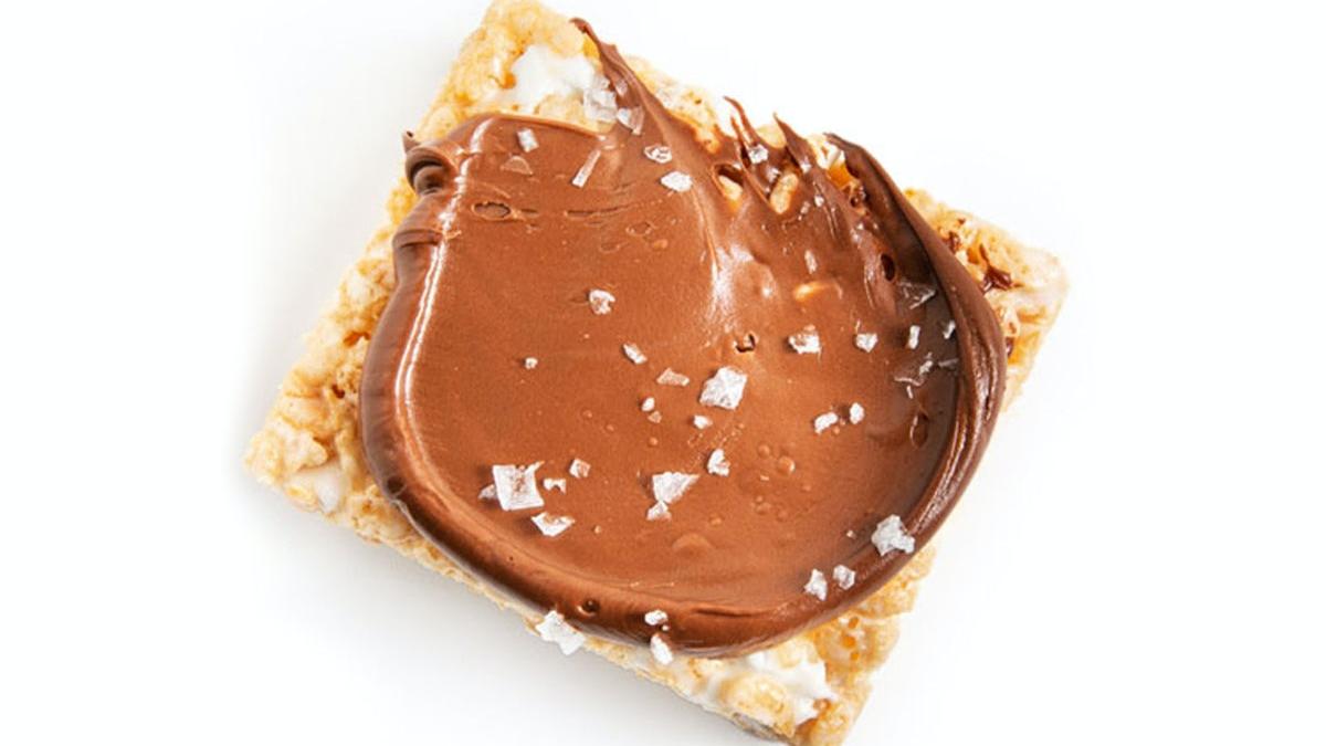 Salted Nutella Marshmallow Treat