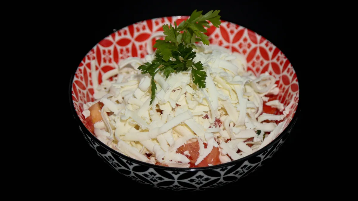 Šopska salata porcija
