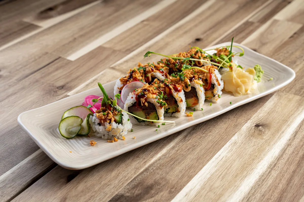 Hot Tuna Roll