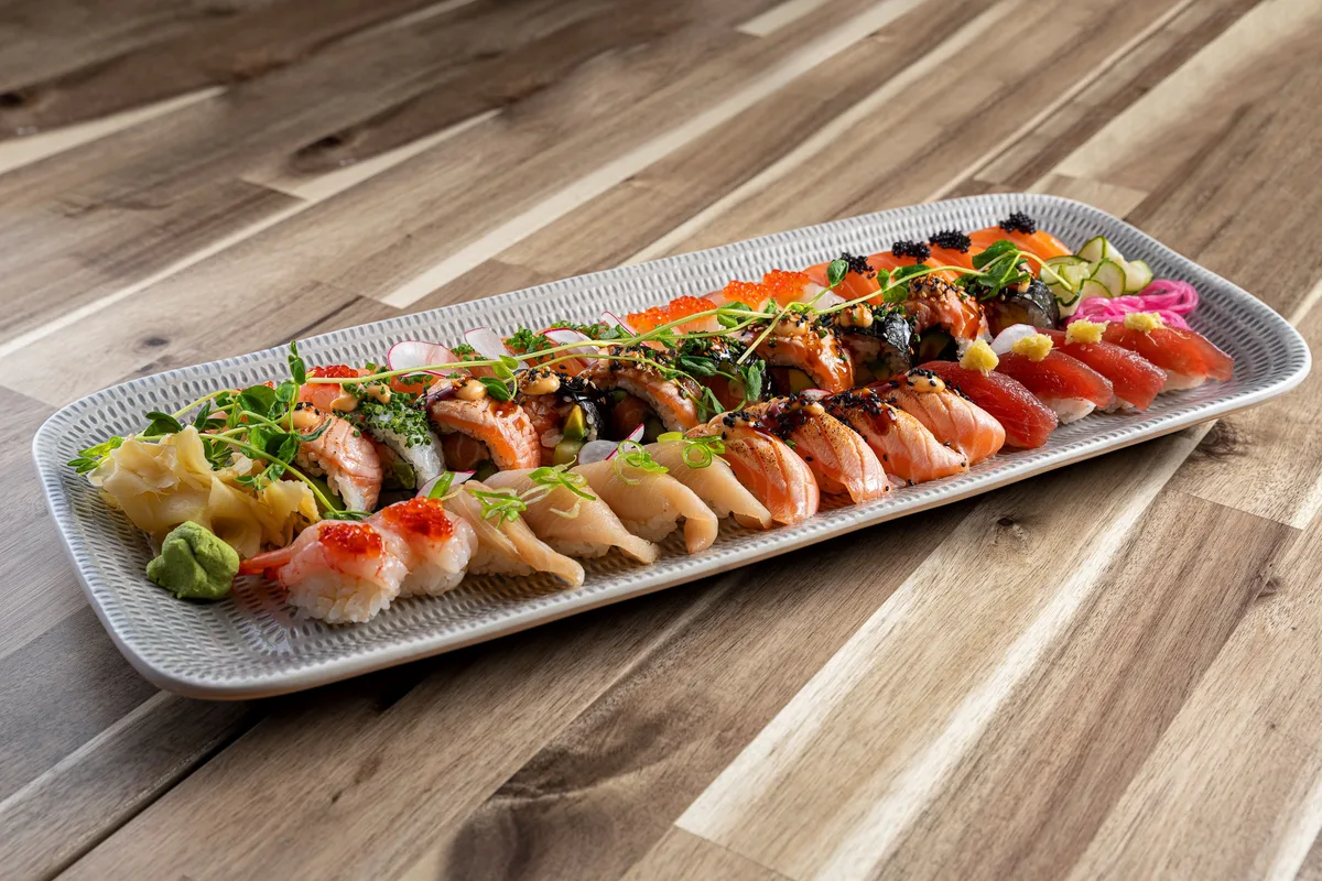 Sushi Moriawase - 40 Bitar