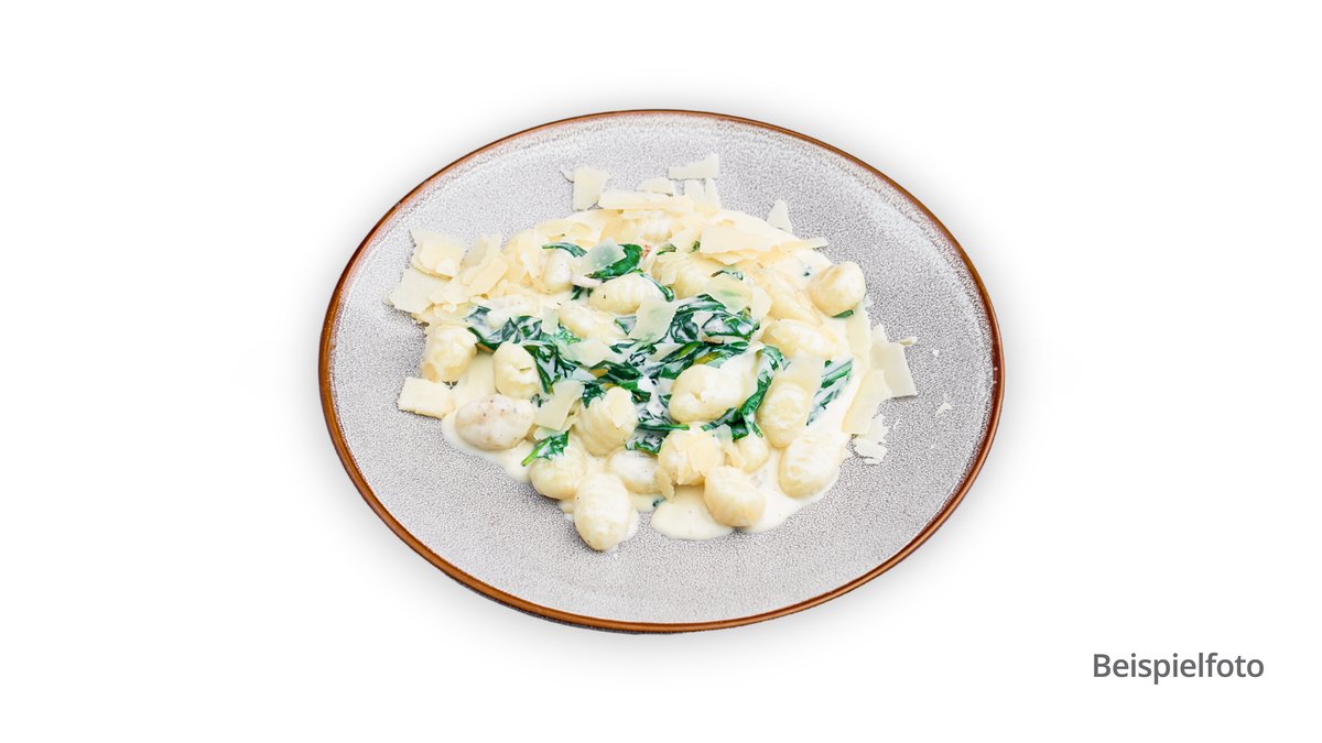 Gnocchi in Gorgonzola with Fillet Tips