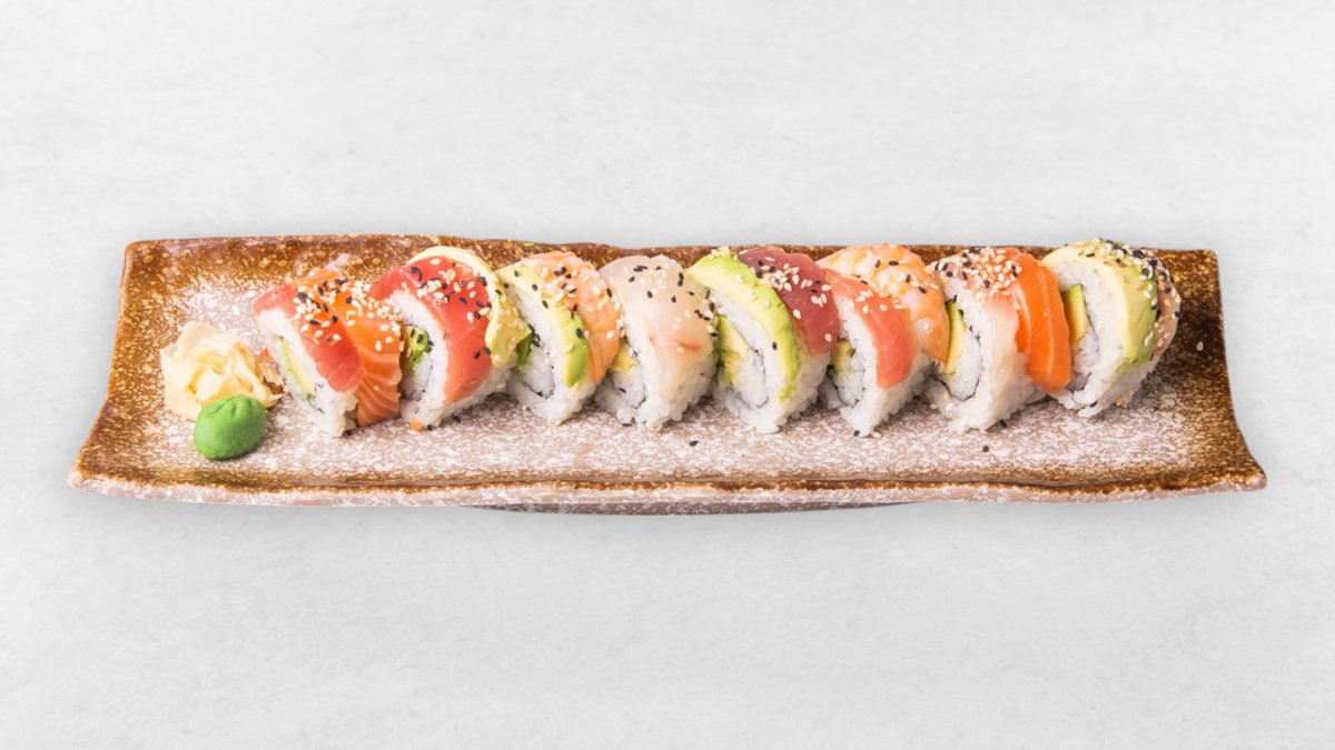 Momoya Rainbow Roll