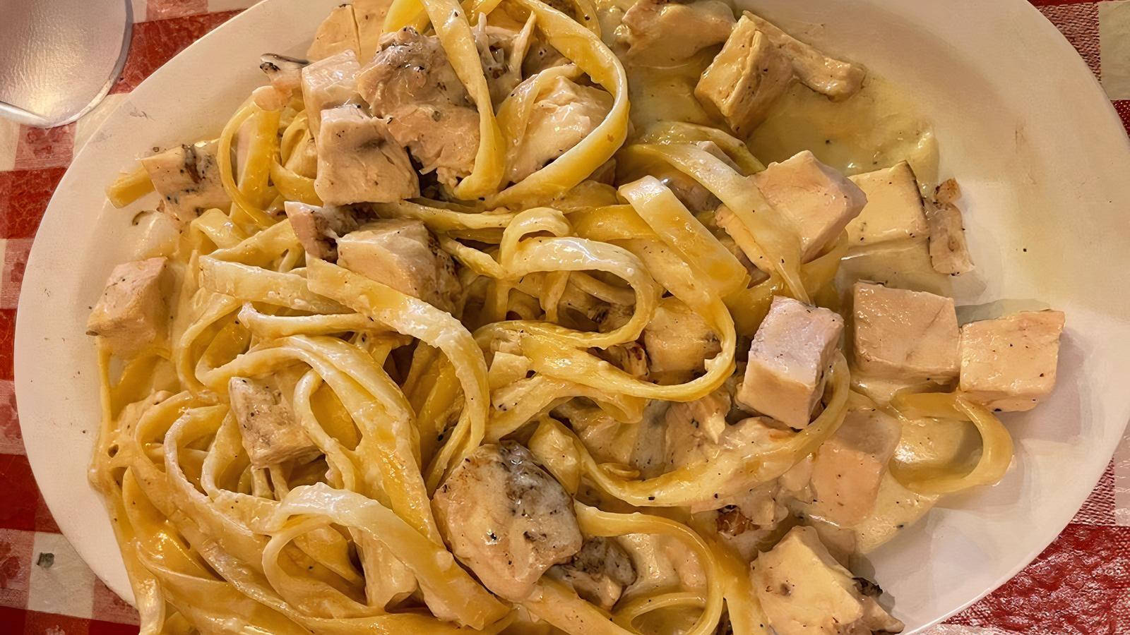 Fettuccini Alfredo