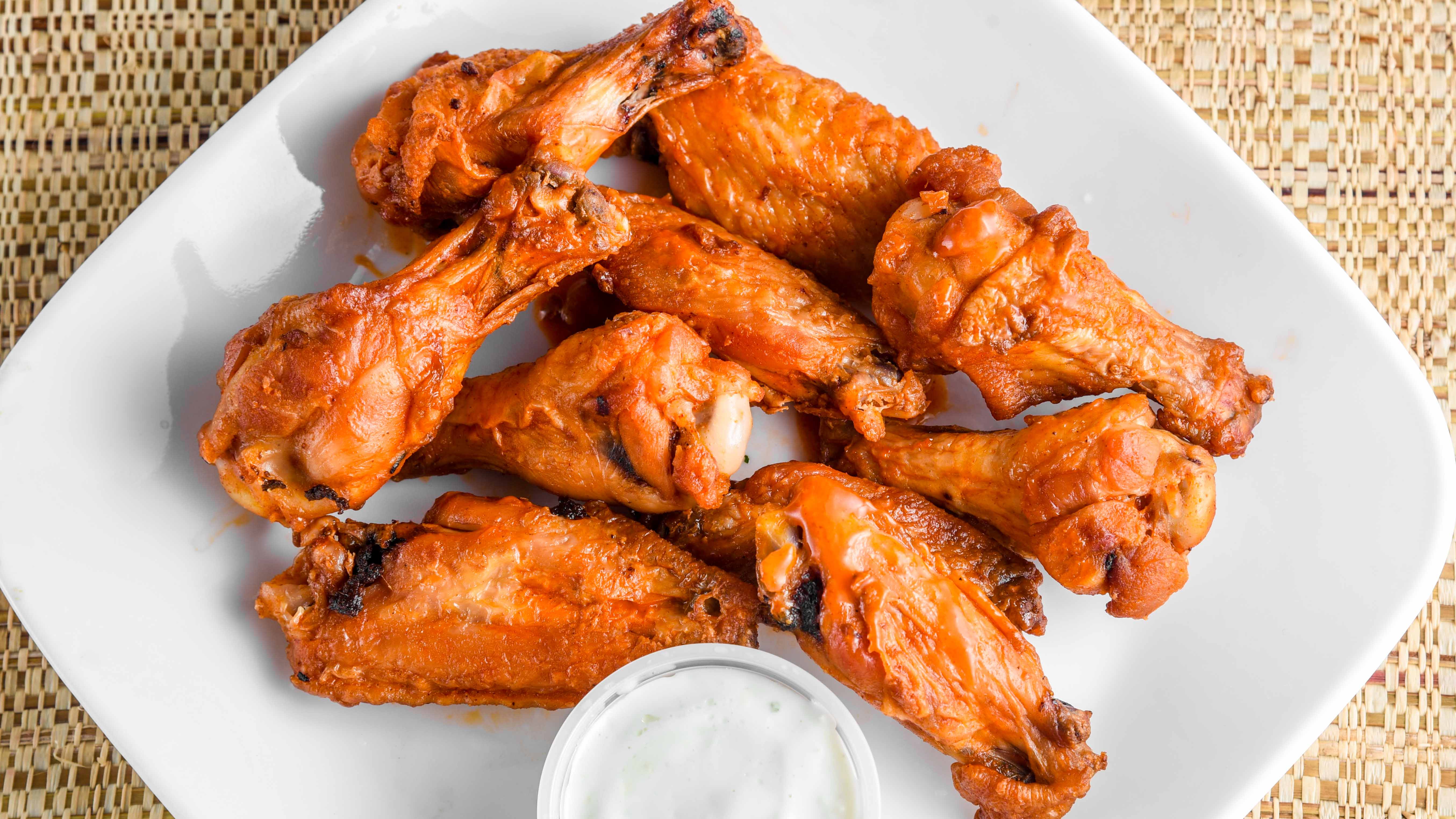 6 Hot Wings