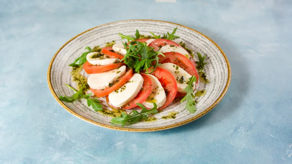 Kapreze salata