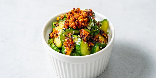 Chili Crunch Cucumbers Tray