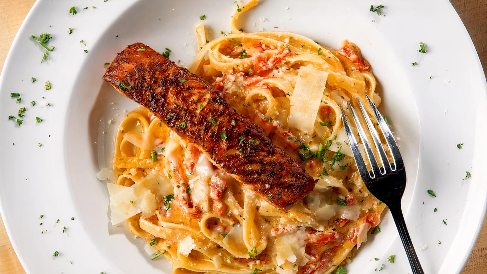 Cajun Salmon Alfredo