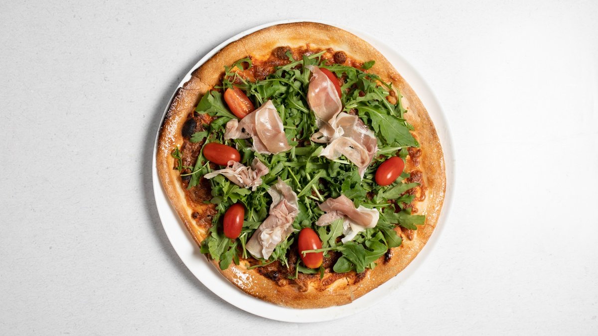 16 Prosciutto crudo e rucola