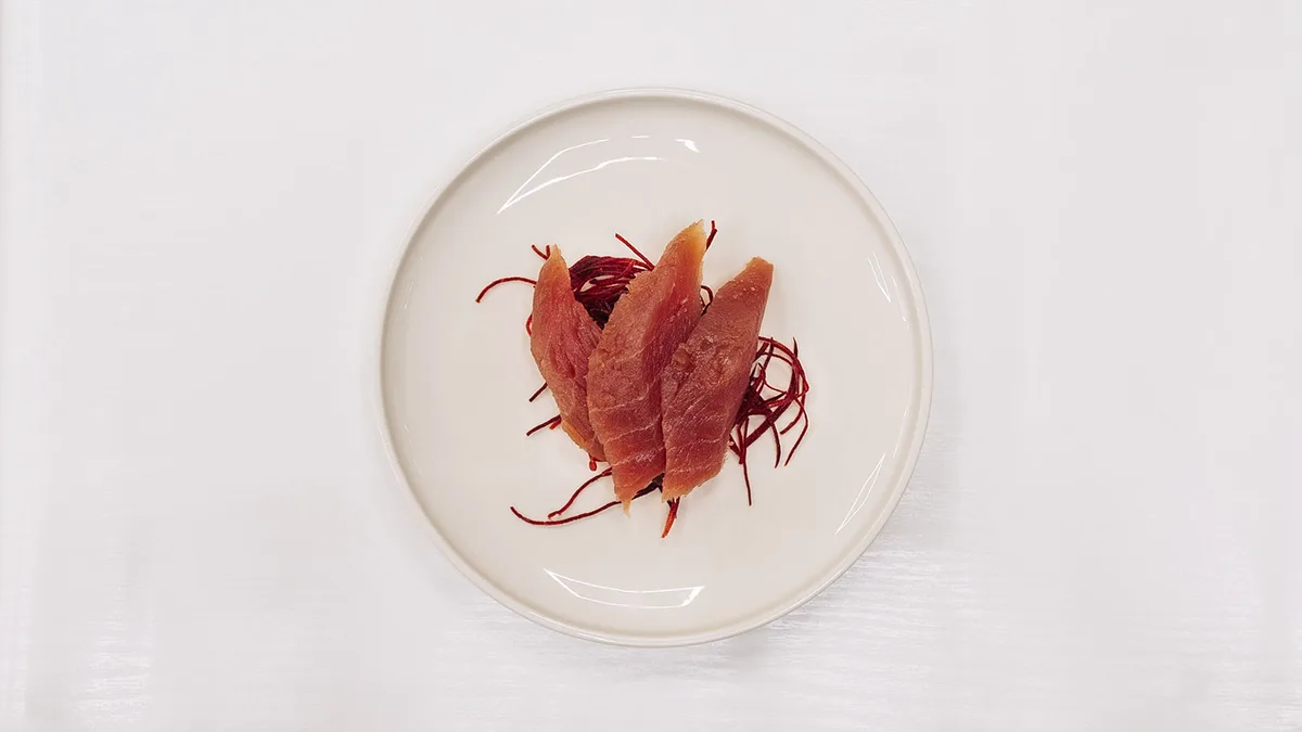 287 Maguro Sashimi