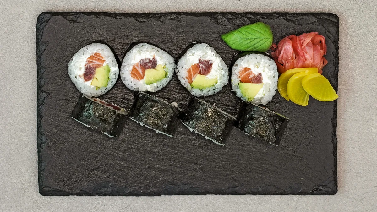300 Picasso Futomaki