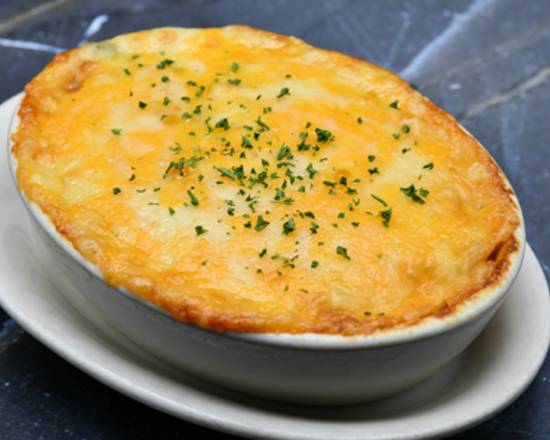Smoked Gouda and Bacon Au Gratin Potatoes