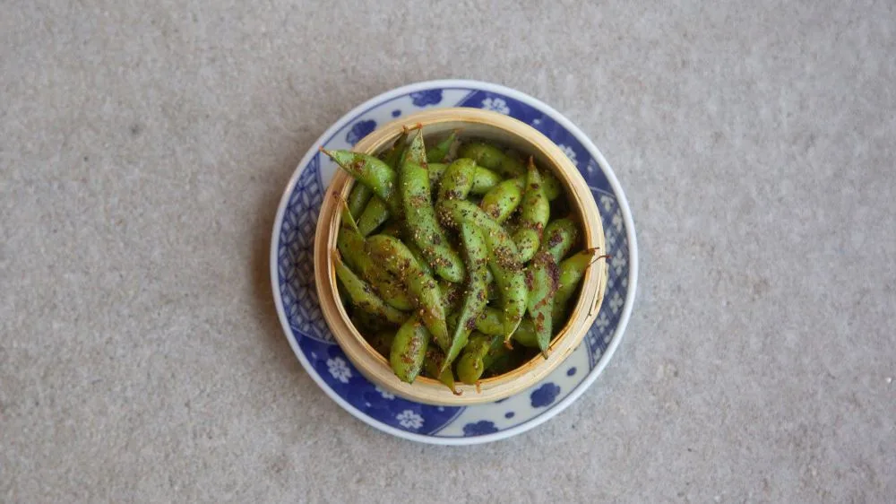 Spicy Edamame (vegan)