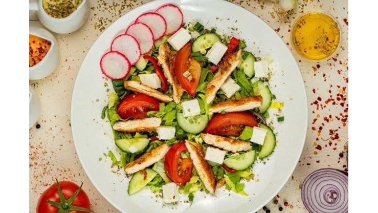 Salata de pui